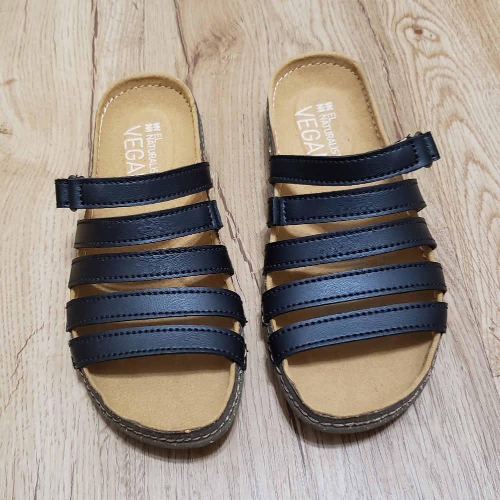 El Naturalista Torcal N327 Sandals